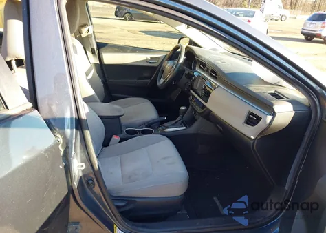 2016 Toyota Corolla Le z USA, uszkodzony, nr VIN 2T1BURHEXGC487516